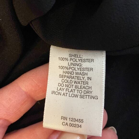 Design Lab Velvet and Sequin Cold Shoulder Top Size Medium - Picture 5 of 7